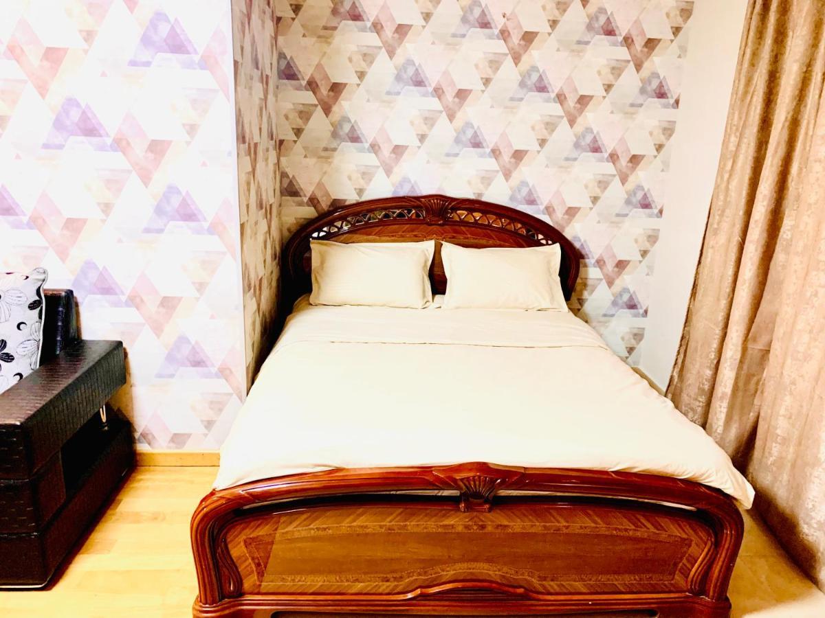 Art Hotel יירבאן מראה חיצוני תמונה