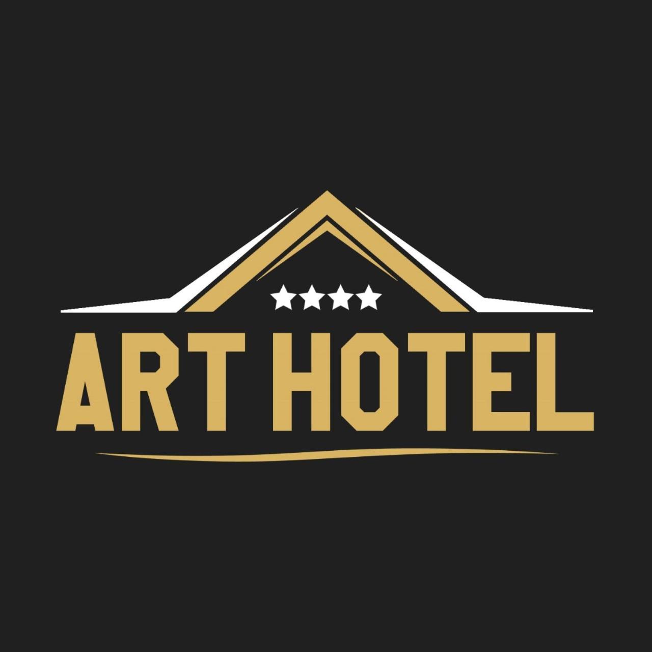 Art Hotel יירבאן מראה חיצוני תמונה