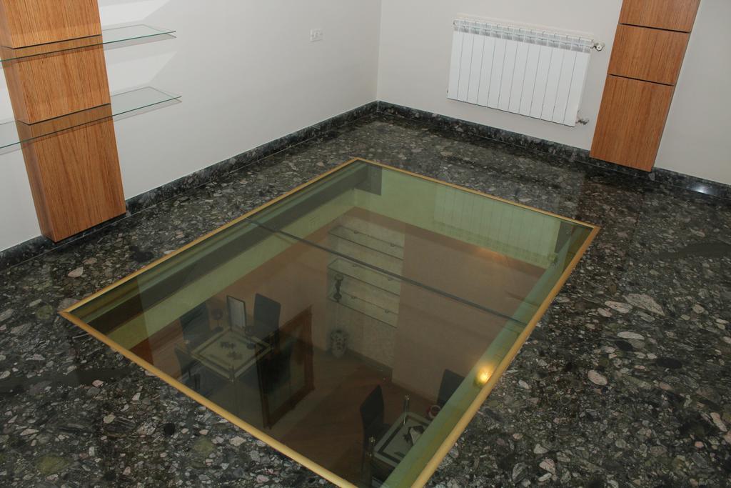 Art Hotel יירבאן מראה חיצוני תמונה
