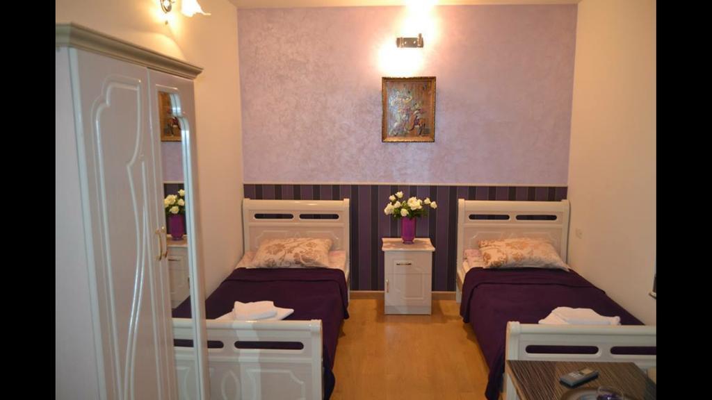 Art Hotel יירבאן מראה חיצוני תמונה